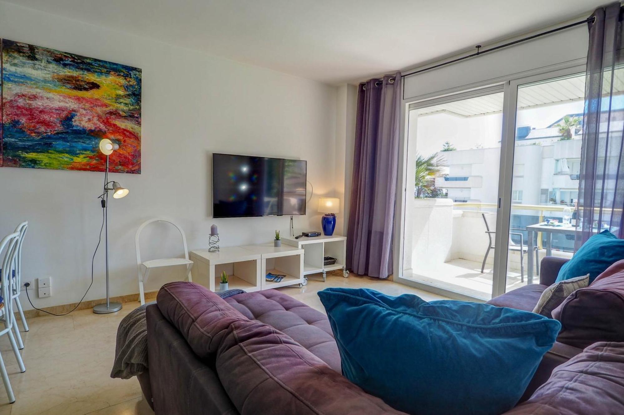 Mediterraneo Seaview Apartment By Hello Homes シッチェス エクステリア 写真